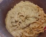 A picture of step 6 of Pistachio Tagliatelle with Pistachio Pesto and Mushrooms.