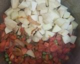 A picture of step 7 of Cheese & veggies sandwiches.