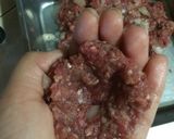 Foto del paso 2 de la receta: Albóndigas rellenas de queso