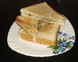 A picture of step 5 of Aloo veg sandwich on tawa.