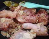 Foto langkah ke 2 dari resep Semur Ayam Rempah.