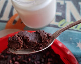 Foto del paso 5 de la receta: Mega cookie con nibs de cacao 🍫 sin azúcar sin lácteos sin huevo sin harina sin gluten