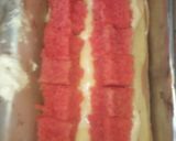 A picture of step 4 of Star cake.
