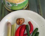 Gambar langkah 1 resipi Masak Lemak Tempoyak Ayam.