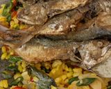 Foto langkah ke 4 dari resep Ikan Peda Tumis Pelangi.