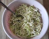 Friss káposztasaláta recept fázis 3 fotója