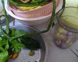 Foto langkah ke 1 dari resep Sayur Asem + Nasi Bakar Teri.