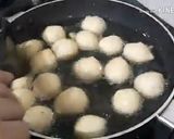 A picture of step 3 of Super Soft Dahi Vada Recipe.