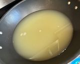 A picture of step 4 of Easy Hot and Sour Soup.