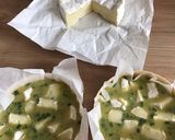 Une image de l'étape 4 de Flan de courgettes au camembert.