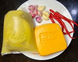 Foto langkah ke 1 dari resep Tumis Sayur Asin Tahu Kuning.