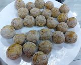 A picture of step 4 of Frozen chicken kofta.