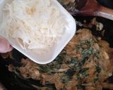 Foto del paso 3 de la receta: Milanesas de pollo con crema de espinaca y puré!✨