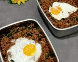 Foto langkah ke 6 dari resep Pad Kra Pao (Beef Basil Stir Fry).