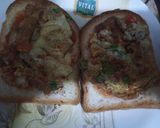 A picture of step 3 of Egg Cheese Sandwich.