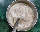 A picture of step 1 of Strawberry Raita.