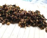 A picture of step 2 of Mushroom, spinach parcel with feta cheese.