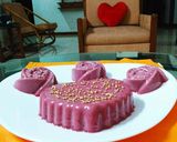 A picture of step 4 of Beetroot pudding.