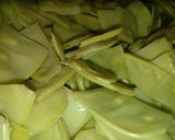 Foto del paso 2 de la receta: Ensalada de chaucha "oreja de chancho"