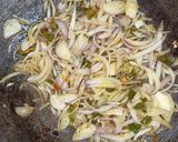 A picture of step 2 of Butter cashew noodles.