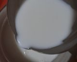 A picture of step 3 of Eggless Coffee Cake.