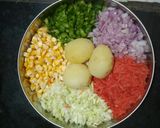 A picture of step 3 of Stuffed muffins idli.