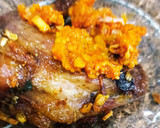 Foto langkah ke 7 dari resep Ayam Tim Goreng Bawang.
