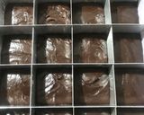 Foto langkah ke 4 dari resep Fudgy Brownies.