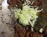 A picture of step 6 of Grilled Gauva in Spinach Apple Curry.