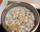防疫料理 - 蒜味蛤蠣菇菇湯的食譜步驟2照片