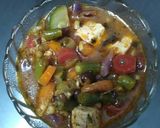 A picture of step 1 of Mix veggie soup.