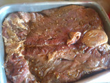 Pecho de res al horno con vegetales