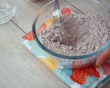 A picture of step 3 of Chocolate Muffins, Squash Cream Topping.