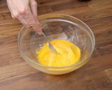 Tojásos lecsó recept fázis 5 fotója