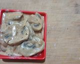 A picture of step 4 of Black Pepper Mushroom.