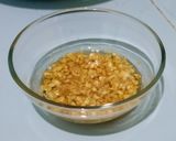 Foto langkah ke 1 dari resep Tumis Tahu Telur.
