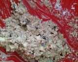 A picture of step 5 of Cinnamon Raisin Apple Oat Muffin.