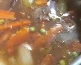 A picture of step 4 of Leftover roast dinner soup.