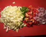 Foto del paso 1 de la receta: Potaje de patatas y hortalizas, con un toque de picante