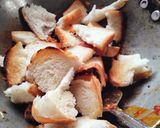 A picture of step 3 of Masala Bread 🍞🥪🍞🥪😋😋.