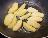 Foto del paso 4 de la receta: Solomillo de cerdo con manzana y espárragos trigueros