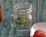 Foto langkah ke 3 dari resep Daun Mint Vs Tomat - Infused Water.