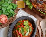 Foto langkah ke 6 dari resep Sambel Terasi Kemangi.
