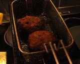 Foto del paso 11 de la receta Papas y batatas fritas con hamburguesas rellenas