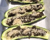 Une image de l'étape 4 de Courgettes farcies aux olives.