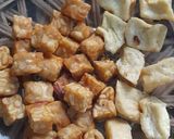 Foto langkah ke 1 dari resep Oseng Tahu Tempe Kentang.