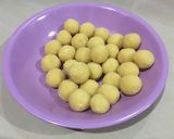 Foto langkah ke 1 dari resep Onde onde isi kacang hijau.