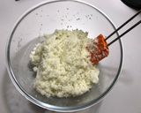 Foto del paso 1 de la receta: Pizza low carbo masa de coliflor