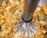A picture of step 5 of Batata vada.