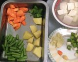 Foto langkah ke 1 dari resep Sop Tahu segar.